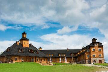 Фотографии Отель Hotel Stanica Kresowa Chreptiów г. Лютовиска (Польша) №2 Фото Отель Hotel Stanica Kresowa Chreptiów г. Лютовиска 2